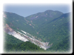 源泉周辺の風景